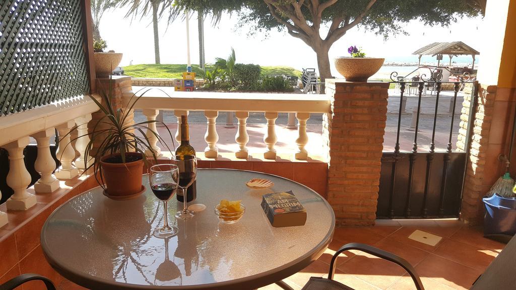 Apartamentos Casa Tia Antonia Málaga Eksteriør billede