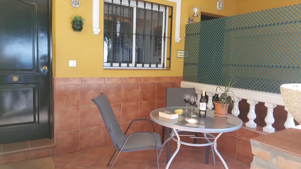 Apartamentos Casa Tia Antonia Málaga Eksteriør billede
