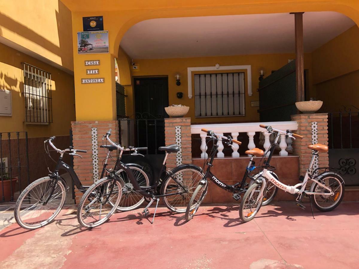 Apartamentos Casa Tia Antonia Málaga Eksteriør billede